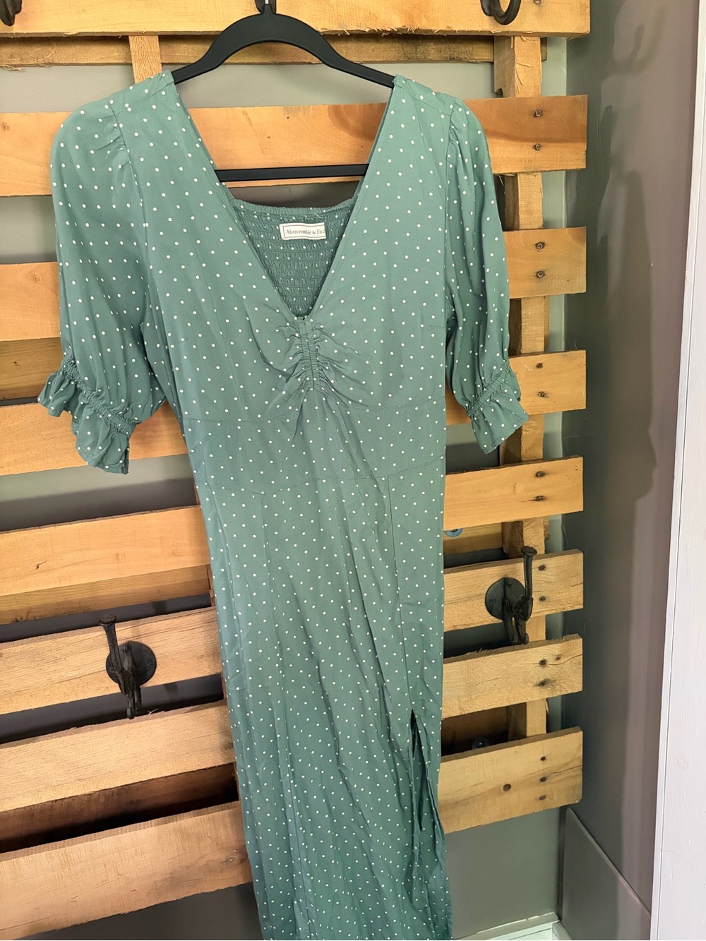 Abercrombie & Fitch Sage Green Polka Dot Midi Dress Small